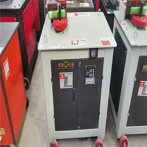 鋼(gang)筋彎箍(gū)機 