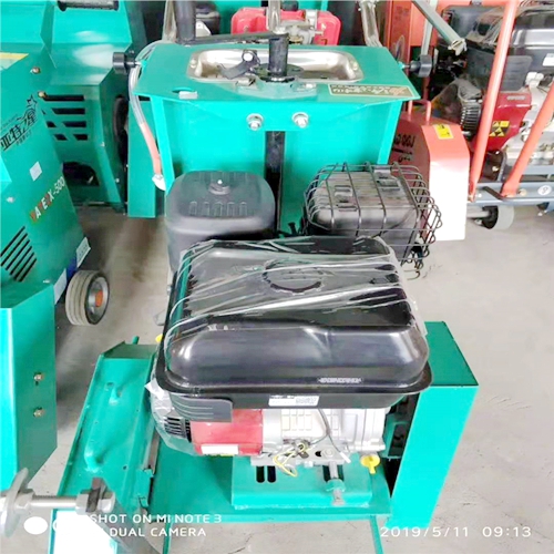 馬路切縫機、馬路(lu)切割機