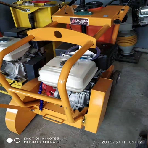 馬路切縫機、馬路(lu)切割機