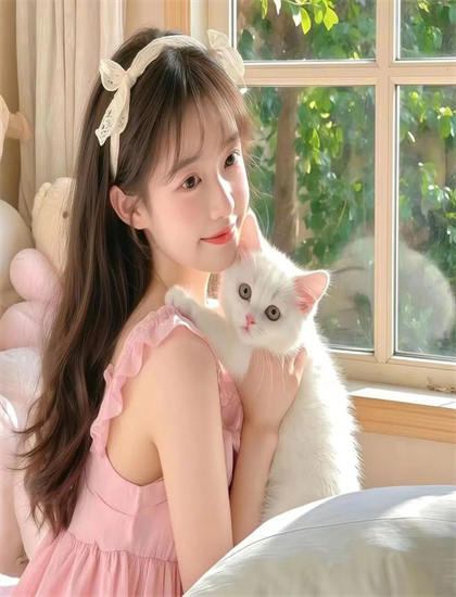 技术的《她是女王》人性探讨现象级的：人性本质与道德困境思考