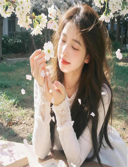 《宝仔fàn》评分测评：是否值得花时间观看的深度解构分析